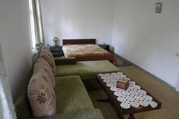Фото номера Классический четырехместный номер Гостевой дом Guest House Pepeliana г. Sŭbotkovtsi 2
