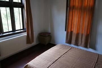 Фото номера Дом с 5 спальнями Гостевой дом Guest House Pepeliana г. Sŭbotkovtsi 21